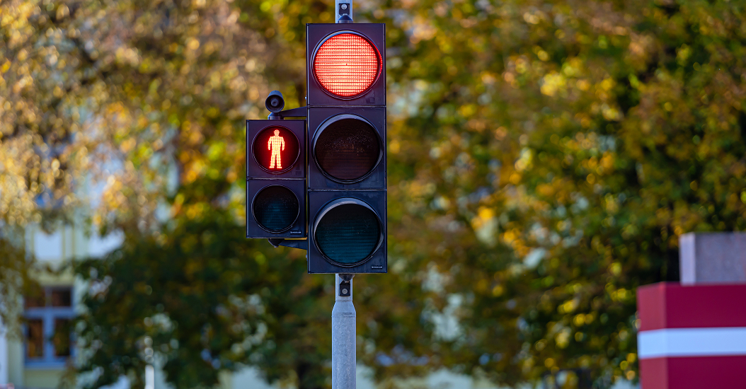 Red_light_motor_insurance_big